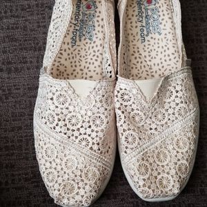 BOBS FROM SKETCHERS MEMORY FOAM